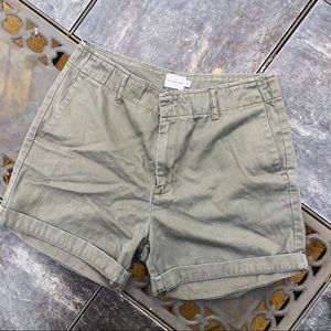 Vintage Calvin Klein Mom Shorts!